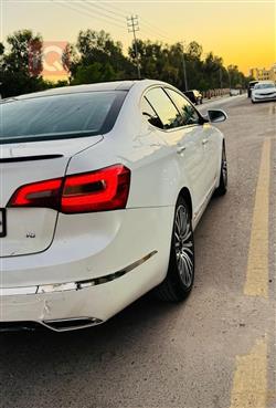 Kia Cadenza